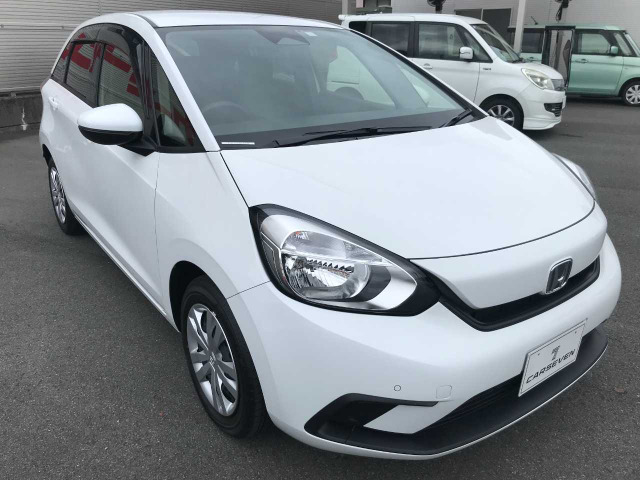 フィット1.3 ベーシック