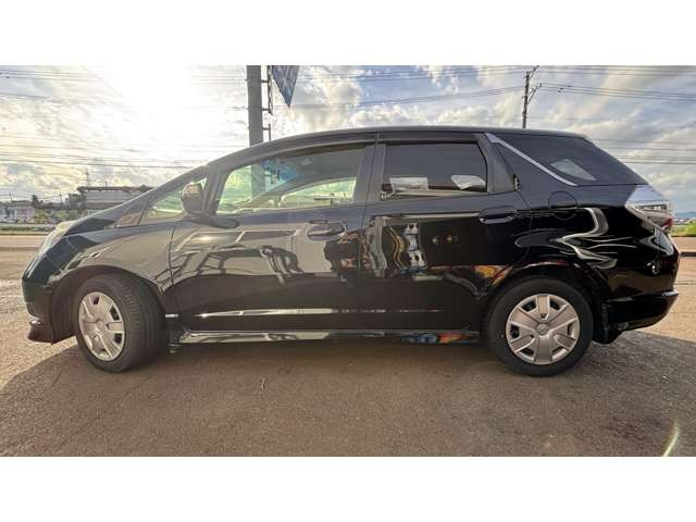 フィットシャトルハイブリッド