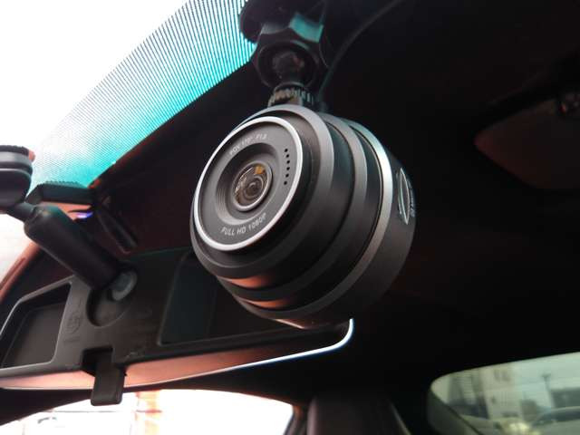 ������̎��̂��������ꍇ�ł��A�h���C�u���R�[�_�[�����̏u�Ԃ̉f�����L�^���Ă��܂��B