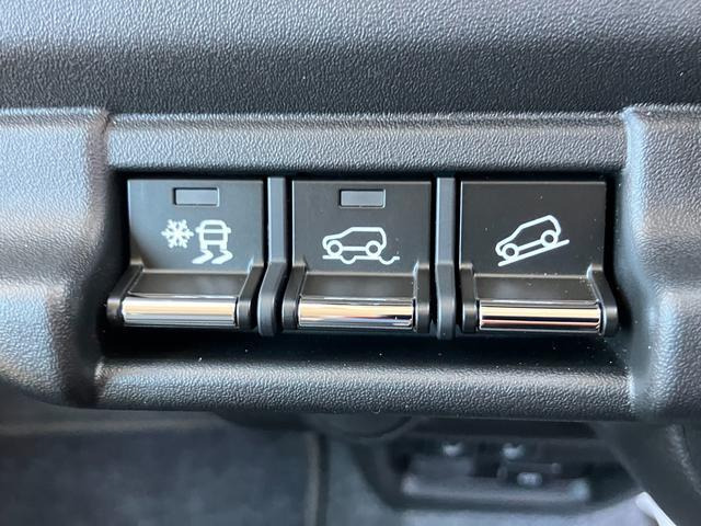 ハスラータフワイルド 4WD