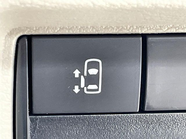 �y�p���[�X���C�h�h�A�z�X�}�[�g�L�[��^�]�Ȃ̃X�C�b�`�ŃX���C�h�h�A�̊J���\���d��������͂����ăh�A���J����K�v�������A���������q�l�ł��A�d���ו��������Ă��鎞�����N�ɊJ���߂ł��܂���