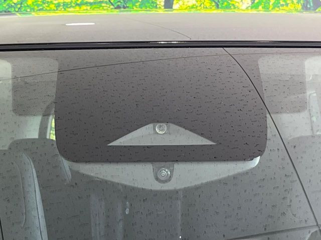 �y�v���p�C���b�g�z�������H�ł̒��������s���y��!!�a�؎��Ə��񑖍s�̃V�[���ŁA�A�N�Z���E�u���[�L�E�X�e�A�����O�������Ő��䂵�A�������^�]�̕��S���y�����Ă���܂���