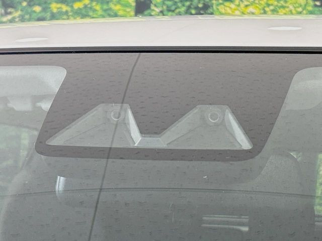 �y�X�}�[�g�A�V�X�g�z���s���ɑO���̎ԗ�����F�����A�Փ˂������Ȏ��͌x��ƃu���[�L�ŏՓˉ���Ɣ�Q�y�����A�V�X�g�B�����S�Ƀh���C�u�����y���݂��������܂��B