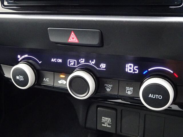 ���I�[�g�G�A�R������(^^�􁚎����������y�X!���K�Ȏ�����f���������\�ł��B����p�l����X�C�b�`���㎿�ő��쐫���ǍD�ł��B