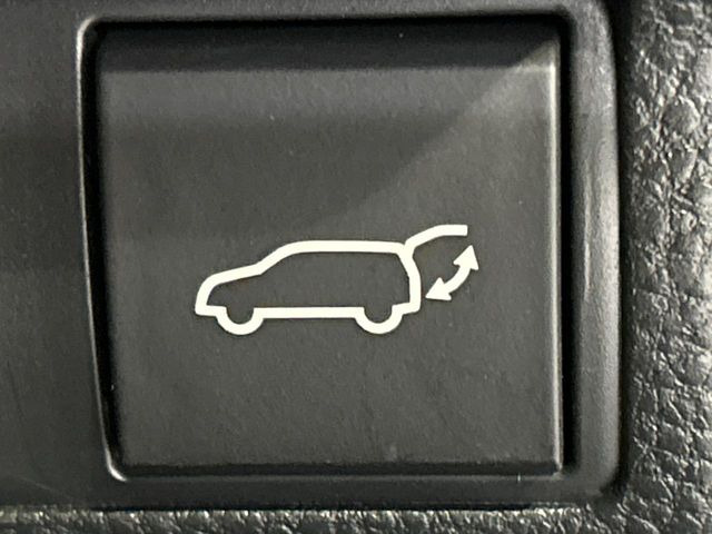 �y�p���[�o�b�N�h�A�z�X�}�[�g�L�[��^�]�Ȃ̃{�^�������������Ń��A�Q�[�g�������ŊJ���܂�!�ו��������Ă��鎞��A�����ʒu�ɂ���o�b�N�h�A��߂�ۂɕ֗��ȋ@�\�ł���