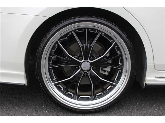 ���Ǝҗl�ւ̔̔��͂��f�肳���Ă��������܂��B �Ԍ������ԗ��̏ꍇ�́A�Ԍ����擾�������x�������z�ŕ\�����Ă���܂��B