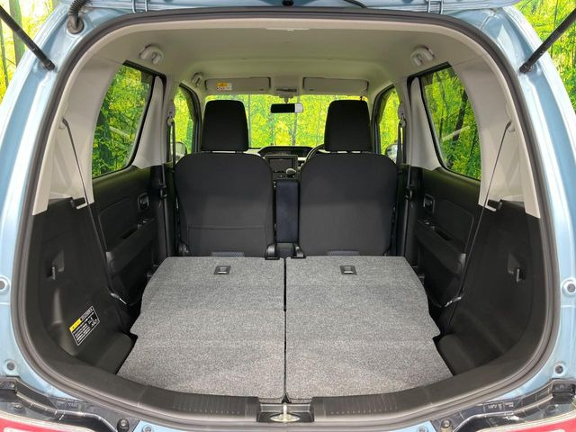 ���i�̂���������ʋ΁A���}���ɏ\���ȉ׎��X�y�[�X���m�ۂ��Ă���܂��B�Z�J���h�V�[�g��|���ƁA�傫�ȉו��̐ύڂ��\�ł���