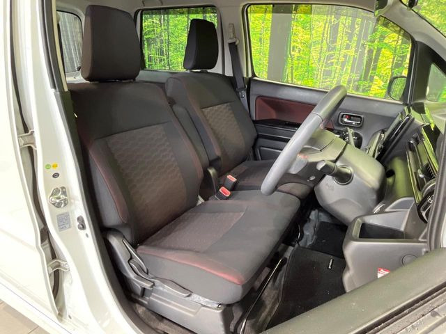 【シートヒーター】寒い日に重宝するシートヒーター!エアコンより早く温まってくれるので寒がりの人も安心ですね♪エアコンの温風は乾燥するから苦手、という方にもをおすすめです。