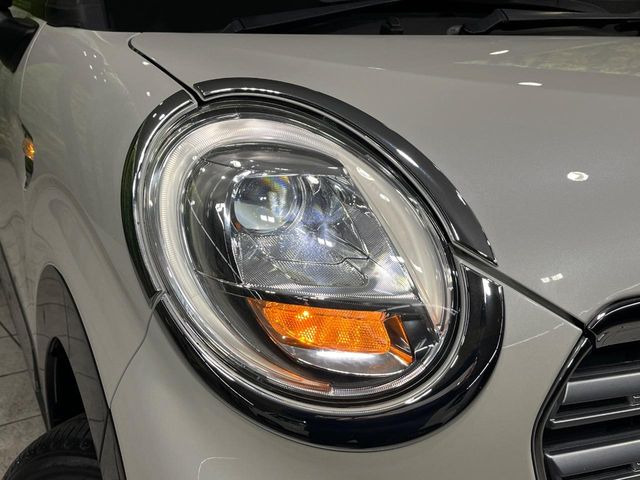 �yLED�w�b�h���C�g�z���V����ԑ��s�����ǍD�Ȏ��E���m�ۂ����S���ĉ^�]�ł��鍂�P�xLED�w�b�h���C�g�𑕔�!�_�����x�������A����d�͂��}�����Ă��܂��B