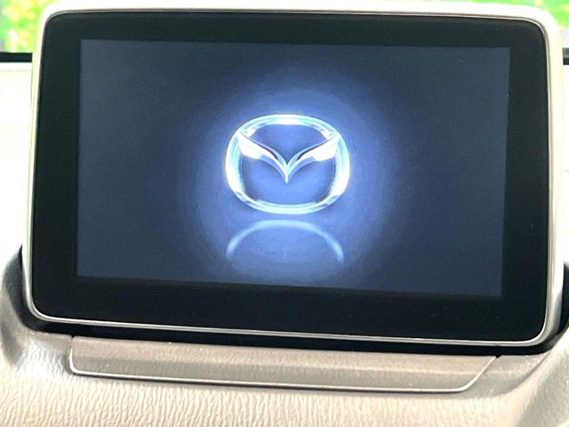 【純正ナビ】人気の純正ナビを装備。オーディオ機能も充実しており、Bluetooth接続すればお持ちのスマホやMP3プレイヤーの音楽を再生可能!毎日の運転がさらに楽しくなります!!