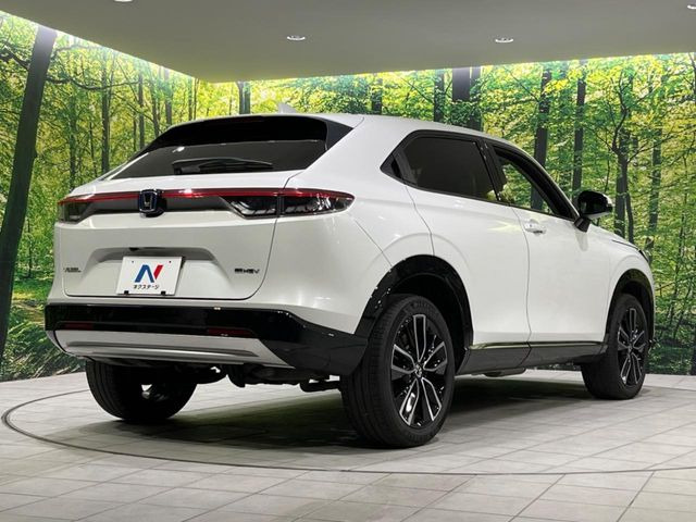 ☆全国のネクステージからお取り寄せが可能※!遠方の店舗に展示してあるクルマが気になる場合も、最寄りの店舗でご覧いただくことが可能です!是非私たちに要望をお聞かせください!※別途費用