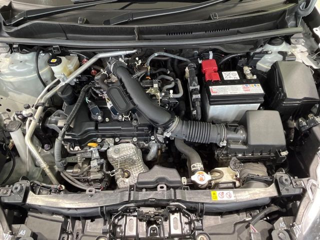 親切・丁寧な専門メカニックスタッフが応対!・車検・点検整備・事故等の修理などアフターサービスも安心。お車のカスタマイズもネクステージのサービススタッフまでご相談ください!