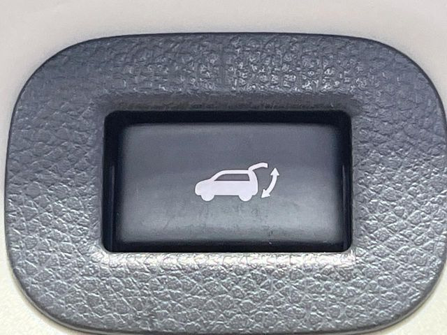 �y�p���[�o�b�N�h�A�z�X�}�[�g�L�[��^�]�Ȃ̃{�^�������������Ń��A�Q�[�g�������ŊJ���܂�!�ו��������Ă��鎞��A�����ʒu�ɂ���o�b�N�h�A��߂�ۂɕ֗��ȋ@�\�ł���