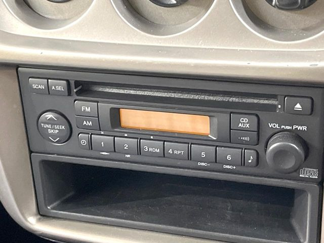 お好きな音楽を車内でお楽しみいただけます♪スピーカー交換・ウーハー追加などの音質向上や、最新ナビ・後席モニター等の取り付けも是非ご相談ください!