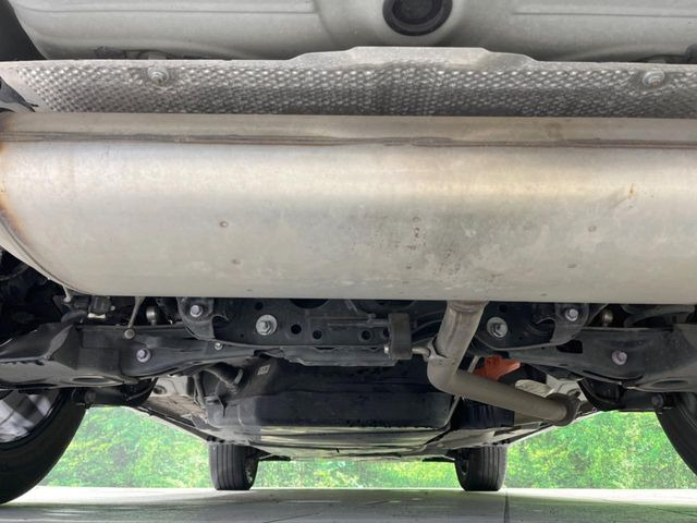 下回りがきれいなうちに、防錆加工の施工がオススメ。降雪地域はもちろん、沿岸部にお住いの方や、趣味でマリン・ウィンタースポーツをされる方に大変好評いただいております。