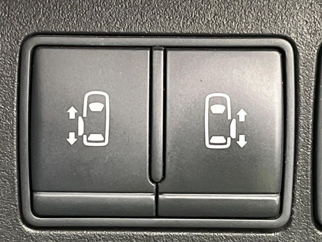 �y�����p���[�X���C�h�h�A�z�X�}�[�g�L�[��^�]�Ȃ̃X�C�b�`�Ō�ȗ����X���C�h�h�A�̊J���\���d��������͂����ăh�A���J����K�v�������A�����Ȃ��q�l�ł��ȒP�ɊJ���߂ł����K�ł���