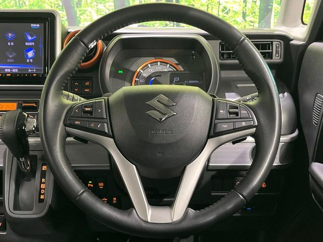 �y�����v�����X�e�A�����O�z�㎿�Ȋv���g�p���邱�ƂŁA��ɂ����������݂ƂĂ��^�]���₷���n���h���ł���