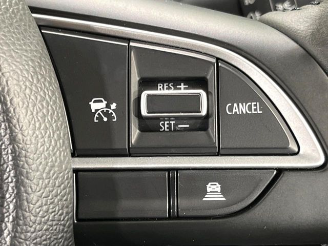 �y�N���[�Y�R���g���[���z�������H�����N���N���s�B�A�N�Z���𗣂��Ă���葬�x�ő��s���ł��A�������^�]���̕��S���y��!�����E�������ȒP�ȃX�C�b�`����Œ����ł��܂��B