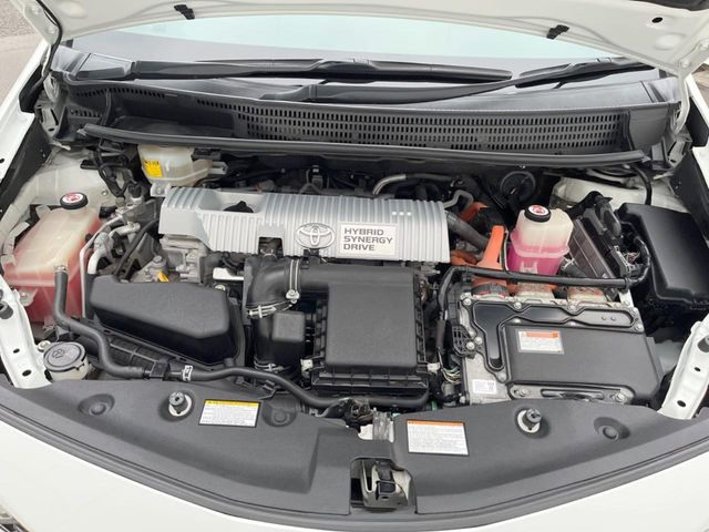 親切・丁寧な専門メカニックスタッフが応対!・車検・点検整備・事故等の修理などアフターサービスも安心。お車のカスタマイズもネクステージのサービススタッフまでご相談ください!