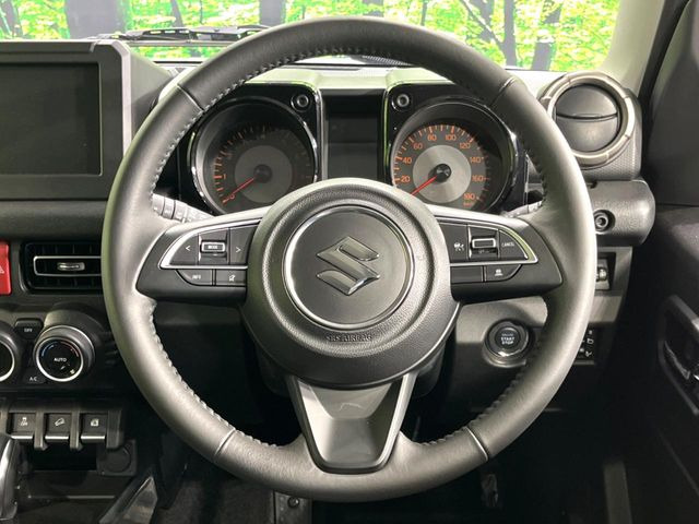 �y�����v�����X�e�A�����O�z�㎿�Ȋv���g�p���邱�ƂŁA��ɂ����������݂ƂĂ��^�]���₷���n���h���ł���