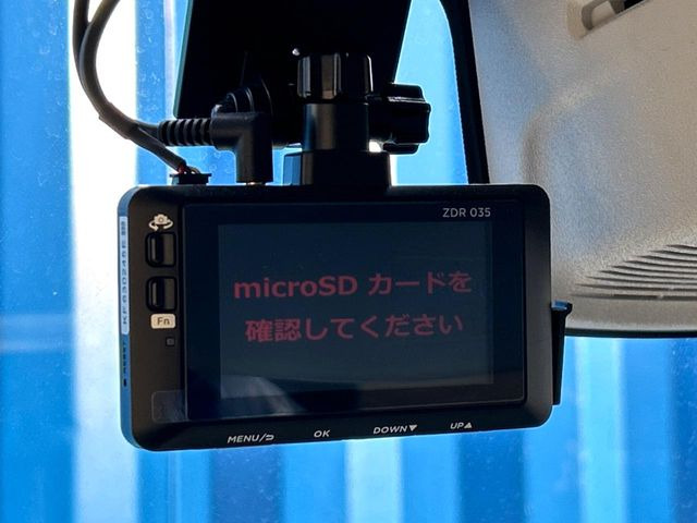 �y�h���C�u���R�[�_�[�z���S�E���S�ȃJ�[���C�t�ɕK�{�̃h���C�u���R�[�_�[�𑕔�!���s���͂������A������^�]�⎖�̂ɑ��������ۂ̏󋵂��f���ŋL�^���A����̃��X�N�ɔ����܂��B