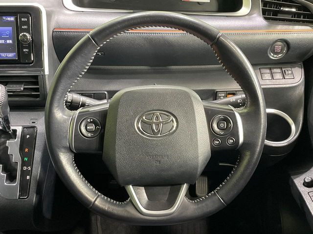 �y�����v�����X�e�A�����O�z�㎿�Ȋv���g�p���邱�ƂŁA��ɂ����������݂ƂĂ��^�]���₷���n���h���ł���