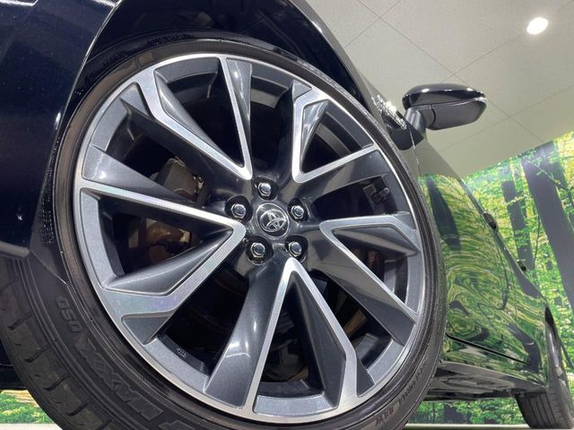 �y�����A���~�z�C�[���z�O�ςɃ}�b�`���������A���~�z�C�[���𑕒����Ă���܂��B�e��ЊO�A���~�z�C�[����A�X�^�b�h���X�^�C�����戵�����Ă���܂��B���񂲑��k����������