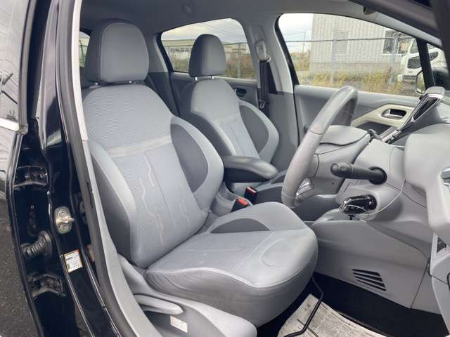 車検、整備もお任せ下さい!当社提携の指定工場がございます!傷、へこみ、お車の不具合もリーズナブルな価格で対応します!