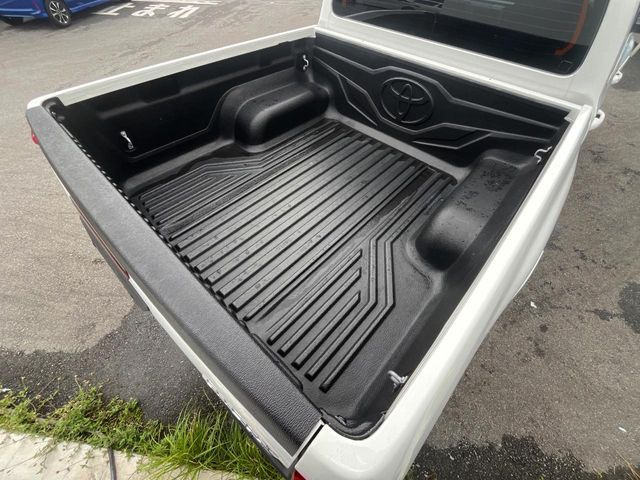 �ύڗ�500kg�̍L�X�Ƃ����f�b�L�́A�V�т���d���܂ő��p�r�Ɏg���܂��B�x�b�h���C�i�[��g�m�J�o�[�̎��t���������k��������