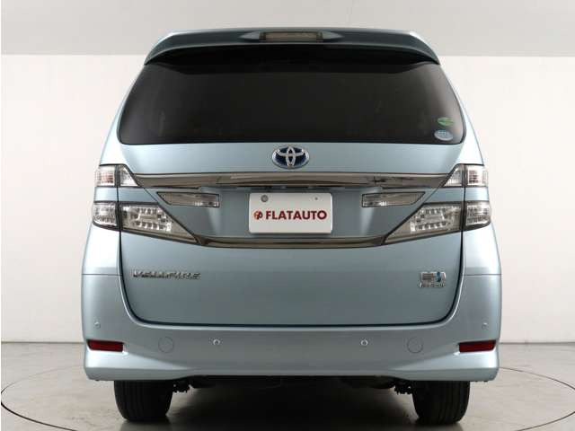 前後ドライブレコーダーもお取り付けできます!安心安全なカーライフには必需品ですね!