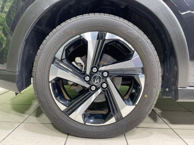 �y����17�C���`�A���~�z�C�[���z�O�ςɃ}�b�`���������A���~�z�C�[���𑕒����Ă���܂��B�e��ЊO�A���~�z�C�[����A�X�^�b�h���X�^�C�����戵�����Ă���܂��B���񂲑��k����������