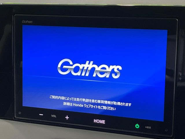 【ディスプレイオーディオ】お手持ちのスマートフォンとの連携で、ナビや音楽再生など各種アプリを使用可能。スマホに近い感覚でお使いいただけます♪