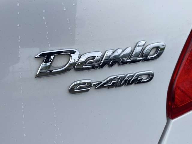 ���X�͔N�����x�ƂȂ��Ă���܂��B�c�Ǝ��Ԃ�10:00�`19:00�ł��B