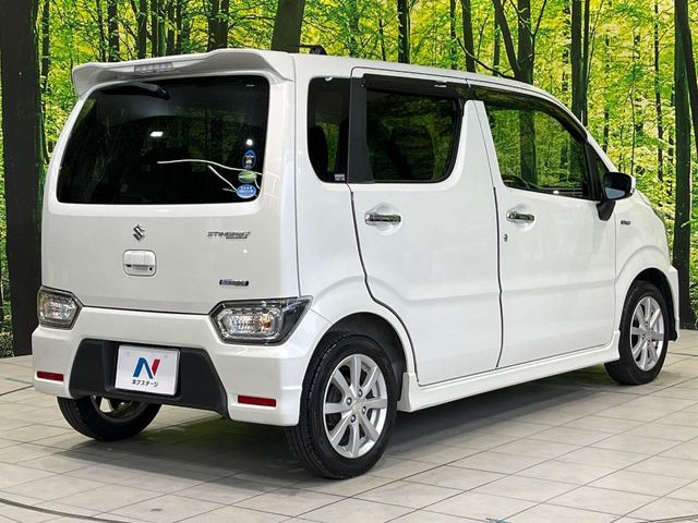 ☆全国のネクステージからお取り寄せが可能※!遠方の店舗に展示してあるクルマが気になる場合も、最寄りの店舗でご覧いただくことが可能です!是非私たちに要望をお聞かせください!※別途費用