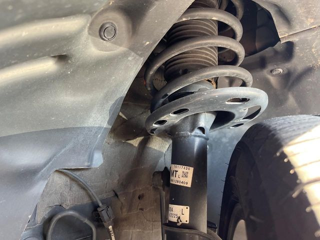 ����肪���ꂢ�Ȃ����ɁA�h�K���H�̎{�H���I�X�X���B�~��n��͂������A���ݕ��ɂ��Z���̕���A��Ń}�����E�E�B���^�[�X�|�[�c���������ɂ��D�]���������Ă���܂��B