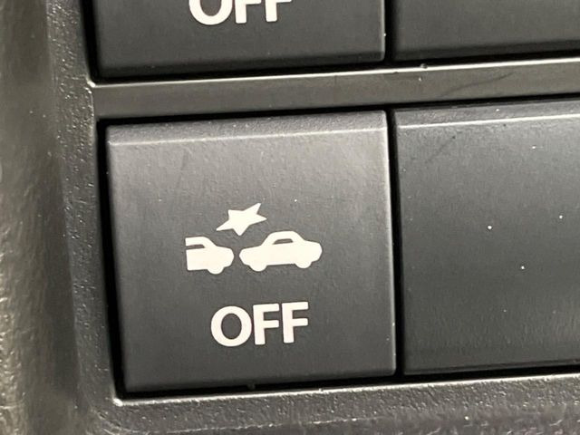 【スズキ セーフティサポート】走行中に前方の車両等を認識し、衝突しそうな時は警報とブレーキで衝突回避と被害軽減をアシスト。より安全にドライブをお楽しみいただけます。