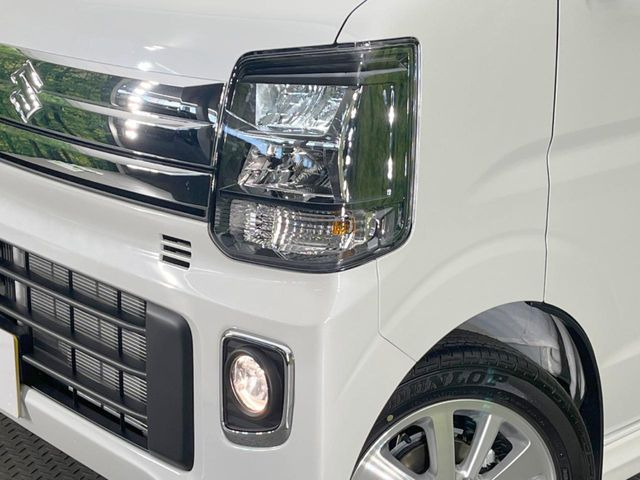 �yLED�w�b�h���C�g�z���V����ԑ��s�����ǍD�Ȏ��E���m�ۂ����S���ĉ^�]�ł��鍂�P�xLED�w�b�h���C�g�𑕔�!�_�����x�������A����d�͂��}�����Ă��܂��B