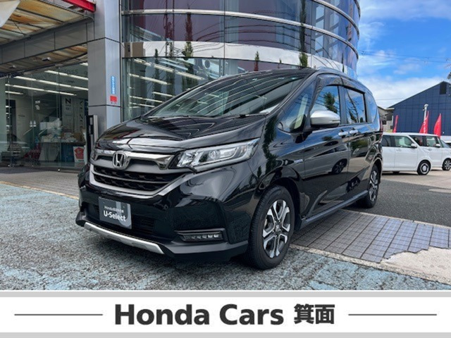 フリード1.5 ハイブリッド クロスター