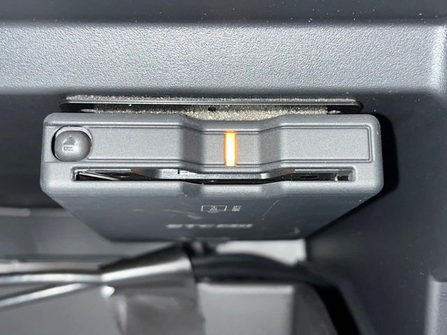 【ETC】高速道路の料金所をストレスなく通過!話題のスポットやサービスエリアに多い「スマートIC」利用時は必須のアイテムです。当店でセットアップを実施、ご納車当日からすぐにご利用いただけます!