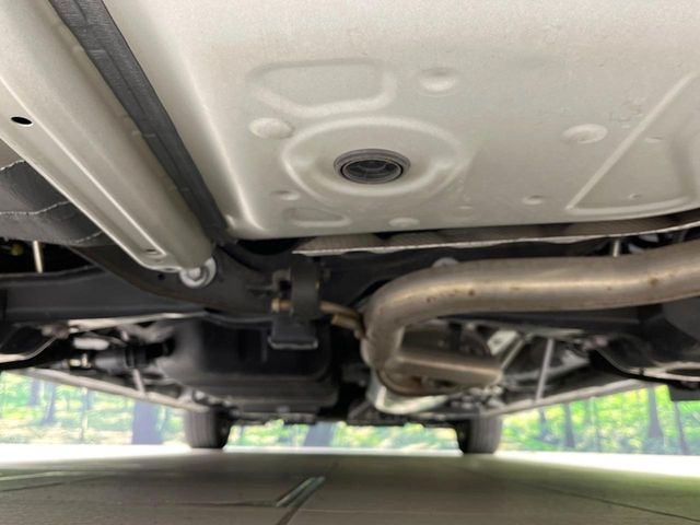 下回りがきれいなうちに、防錆加工の施工がオススメ。降雪地域はもちろん、沿岸部にお住いの方や、趣味でマリン・ウィンタースポーツをされる方にご好評いただいております。