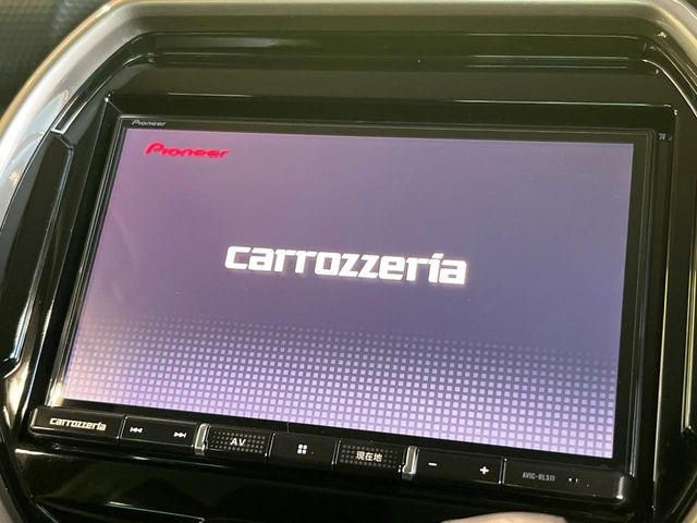 【ナビゲーション】目的地までしっかり案内してくれる使いやすいナビ。Bluetooth接続すればお持ちのスマホやMP3プレイヤーの音楽を再生可能!毎日の運転がさらに楽しくなります!!