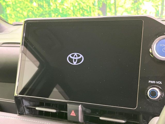 【10.5インチ ディスプレイオーディオ】大画面のディスプレイはAppleCarPlayやAndroidAutoが利用可能。大きな画面でスマホナビアプリ等が利用いただけます♪