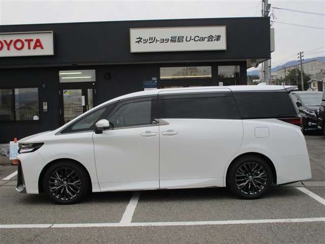 ヴェルファイアハイブリッド 2.5 Z プレミア E-Four 4WD