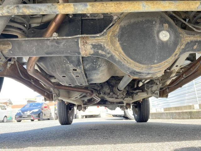 下回りがきれいなうちに、防錆加工の施工がオススメ。降雪地域はもちろん、沿岸部にお住いの方や、趣味でマリン・ウィンタースポーツをされる方にご好評いただいております。