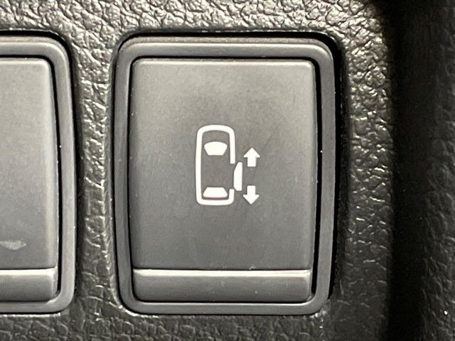 �y�����p���[�X���C�h�h�A�z�X�}�[�g�L�[��^�]�Ȃ̃X�C�b�`�Ō�ȗ����X���C�h�h�A�̊J���\���d��������͂����ăh�A���J����K�v�������A�����Ȃ��q�l�ł��ȒP�ɊJ���߂ł����K�ł���