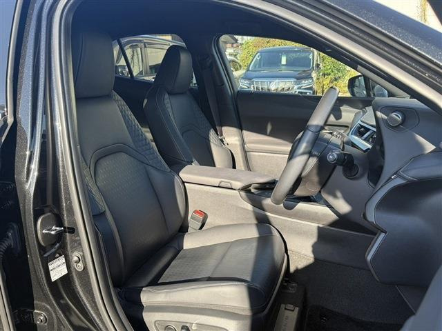 ���Ǝҗl�ւ̔̔��͂��f�肳���Ă��������܂��B �Ԍ������ԗ��̏ꍇ�́A�Ԍ����擾�������x�������z�ŕ\�����Ă���܂��B