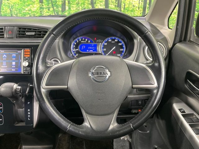 �y�����v�����X�e�A�����O�z�㎿�Ȋv���g�p���邱�ƂŁA��ɂ����������݂ƂĂ��^�]���₷���n���h���ł���