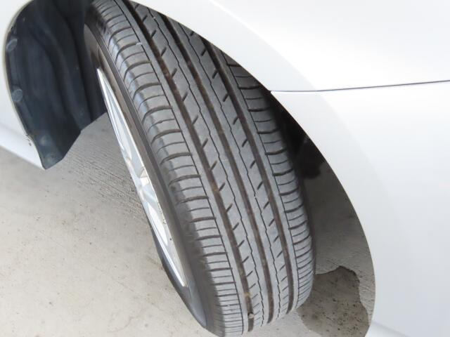 タイヤもしっかり残っています