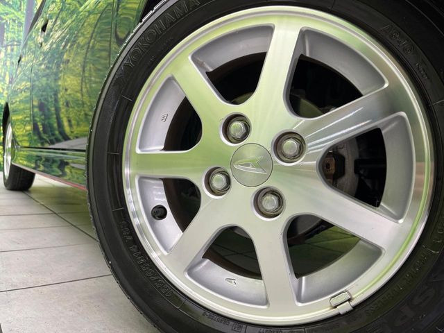 【純正14インチアルミホイール】外観にマッチした純正アルミホイールを装着しております。各種社外アルミホイールや、スタッドレスタイヤも取扱いしております。是非ご相談ください♪