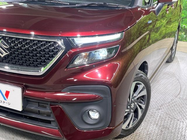 �yLED�w�b�h���C�g�z���V����ԑ��s�����ǍD�Ȏ��E���m�ۂ����S���ĉ^�]�ł��鍂�P�xLED�w�b�h���C�g�𑕔�!�_�����x�������A����d�͂��}�����Ă��܂��B